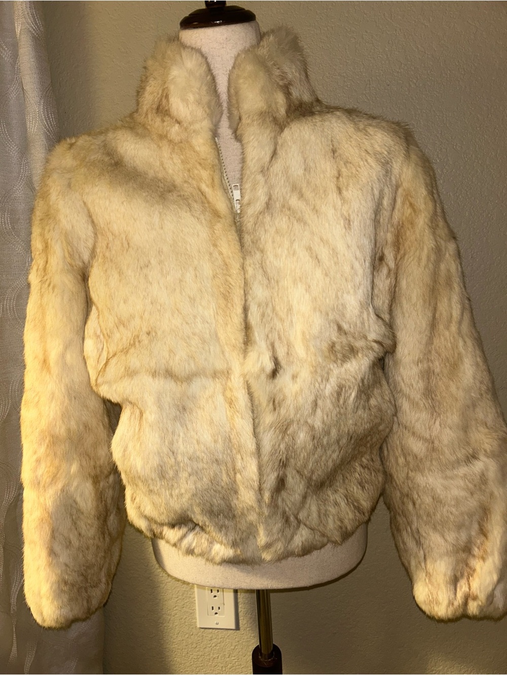 Vintage Genuine Fur Coat Bomber Jacket in Light Beige Size small